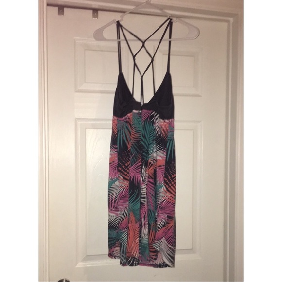 Beach coverup - Picture 2 of 2